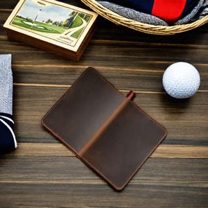 Libreta de Yardas de Golf y Porta Tarjetas de Puntuación de Cuero Grabado Personalizado - Diseño Moderno y Portátil, Regalo Promocional - Product Image 4
