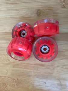 <span class=keywords><strong>Pattini</strong></span> a rotelle all'ingrosso flash ruote elettriche in PU per pattinaggio a rotelle - Product Image 5