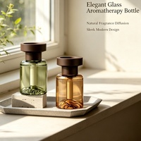 Bouteille diffuseur en verre transparent de luxe, épaisse, robuste et lisse, pour le stockage d'huiles aromatiques à domicile et la décoration intérieure.