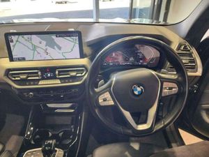 <span class=keywords><strong>BMW</strong></span> X3 <span class=keywords><strong>Drive</strong></span> <span class=keywords><strong>20i</strong></span> M Sport SUV d'occasion 2024 - Product Image 4