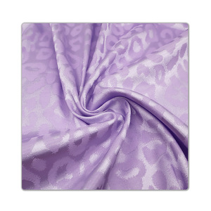 NOUVELLE ARRIVÉE TISSU JACQUARD SATIN LÉOPARD SCINTILLANT EN SPANDEX POUR CHEMISES OU ROBES FEMME - Product Image 6