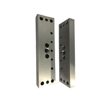 Couvre-cylindre de moteur de moto en acier inoxydable de qualité supérieure, usinage CNC, fabrication industrielle par un fabricant professionnel