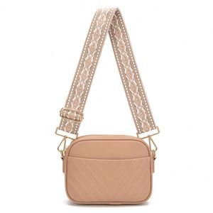 สายรัดผ้าไนลอนลายแจ็คการ์ดแบบเอธนิค กว้าง 5 ซม. หนาขึ้น พร้อมลายโลโก้ สำหรับกระเป๋า ของขวัญ ทำจากโพลีเอสเตอร์ - Product Image 6