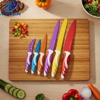 Ensemble de couteaux de cuisine Yangjiang personnalisés 7 pièces, entièrement colorés, antiadhésifs, en acier inoxydable, comprenant un couteau de chef, un couteau à pain, un couteau à découper, un couteau à éplucher