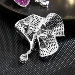 เข็มกลัดหรูหราดีไซน์เล็กประดับเพชรซิคอนขนาดเล็กคุณภาพสูงสำหรับผู้หญิง - Product Image 3