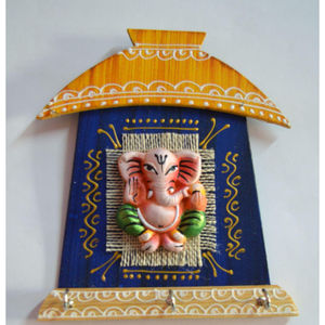 Jarrón de Mesa y Ídolo Decorativo de Arcilla Hecho a Mano con Diseño Art Deco del Dios Ganesha para Bodas, Cumpleaños y Diwali (Diseño Vertical) - Product Image 2