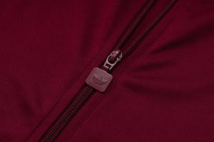 2026 Bayern Dark Date Red Retro Edition Team Fußballtrikots – Direkt vom Hersteller, Hohe Qualität für Spiele - Product Image 4