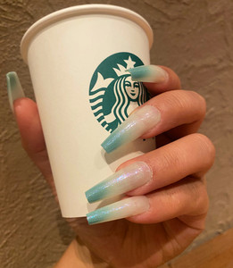 24 faux ongles longs dégradés en forme de T pour manucure et nail art - Product Image 4