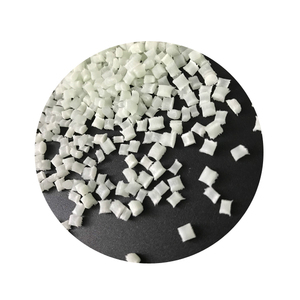 Resina de Nailon PA66 Reciclada, Pellets de Plástico PA6 GF30 Reciclados, Resina PA6 GF30 Regrabada - Product Image 1