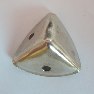 Bán Buôn Hộp Phụ Kiện Hộp 25Mm Kim Loại Hình Dạng Tam Giác Góc Bảo Vệ Trong Nickel Màu Cho Hộp Gỗ Góc Bảo Vệ - Product Image 2