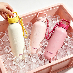 Bouteille d'eau en acier inoxydable à double paroi isolée sous vide avec logo personnalisé, couvercle à poignée et corde pour la salle <span class=keywords><strong>de</strong></span> sport et le camping - Product Image 3