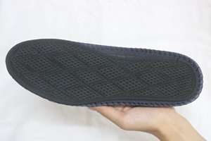 Plantillas de zapatillas de deporte cómodas Huong Que de alta calidad, tela de algodón en polvo de canela, absorción de humedad, zapatos, calcetines gratis - Product Image 6