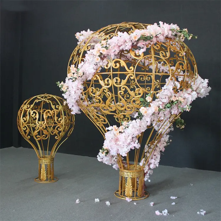 Romantic Wedding Stage Layout Background Wedding Gold Metal Hot Air Balloon Decoration Metal Air Balloon Ornaments For Event