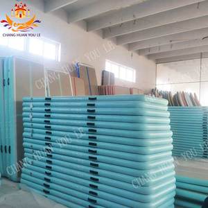 Tapis de yoga <span class=keywords><strong>aquatique</strong></span> gonflable personnalisé en DWF/PVC pour l'entraînement sportif <span class=keywords><strong>aquatique</strong></span>, capacité de 100 à 500 kg, usage commercial et extérieur - Product Image 4