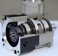 HPF-Serie 120mm Einzelverhältnis 3:1~70:1 Quadratischer Flansch Untersetzungsgetriebe für Textilverpackungsmaschinen Planetengetriebe