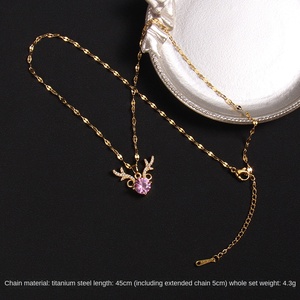 <span class=keywords><strong>2023</strong></span> collier de diamants de renne de Noël avec pendentif en acier inoxydable plaqué or motif coeur perle en gros cadeau de noël - Product Image 4