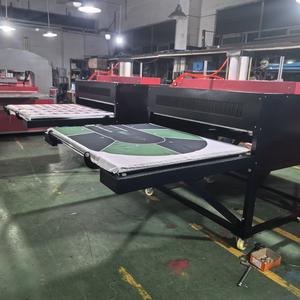 เครื่องรีดร้อนแบบสองสถานี <span class=keywords><strong>J</strong></span> Industrial สำหรับพิมพ์ลายลงบนผ้าด้วยวิธีทรานเฟอร์ความร้อน ใช้กับไวนิลและสกรีนโลโก้ สำหรับเสื้อยืด พร้อมระบบเปิดอัตโนมัติ - Product Image 2