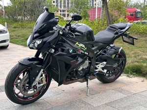 Motocicleta Naked Roadster BW <span class=keywords><strong>S</strong></span> <span class=keywords><strong>1000</strong></span> R 999cc con Motor de Cuatro Cilindros en Línea Refrigerado por Agua y Aceite, Pro Quickshifter, ABS-Pro DTC, 6.5 Pulgadas - Product Image 4
