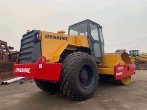 รถบดถนนแบบสั่นสะเทือน CA251D จากสวีเดนไดนาแพค90% คุณภาพใหม่กะทัดรัดพื้นผิวถนนอย่างมีประสิทธิภาพ - Product Image 6