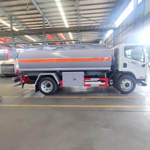 Vehículo <span class=keywords><strong>de</strong></span> Transporte <span class=keywords><strong>de</strong></span> Combustible <span class=keywords><strong>de</strong></span> Alto Rendimiento FAW 4*<span class=keywords><strong>2</strong></span> <span class=keywords><strong>de</strong></span> 8 Toneladas y 10000 Litros, Camión Cisterna para Suministro <span class=keywords><strong>de</strong></span> Combustible - Product Image 4