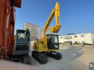 Escavatore Usato KOMATSU PC70 ad Alta Efficienza, Peso Operativo 7 Tonnellate per Progetti di Miniera, Movimento Terra e Costruzione Stradale - Product Image 4