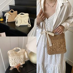 Sac à main en crochet pour femme, style forêt, tissé à la main en coton, broderie motif floral ajouré, idéal pour les vacances à la plage - Product Image 5