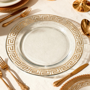 Vente directe d'usine, assiettes en verre de style européen de 13 pouces avec bordure dorée, design personnalisé, sans plomb, sans danger pour les aliments, respectueux de l'environnement - Product Image 2