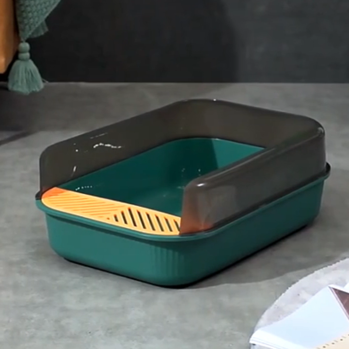 Large Capacity Cat Litter Box Semi-Closed Splash-proof