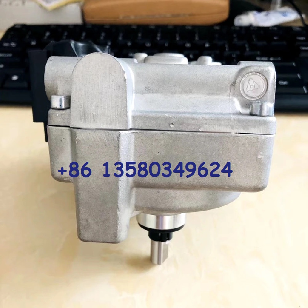Sayury Baldovinoさん専用.5 05454802 High Quality Turbocharger Solenoid Valve for Repair