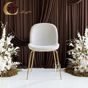 Silla de Hotel Moderna de Terciopelo Blanco, Respaldo Sólido, Patas Doradas Cónicas, Muebles Comerciales para Interiores - Product Image 2