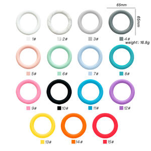 Anneau de dentition rond en silicone souple sans BPA de 65 mm pour bébé, jouet à mâcher, breloque, collier de dentition, fabrication de bijoux et de sucettes - Vente en gros - Product Image 3