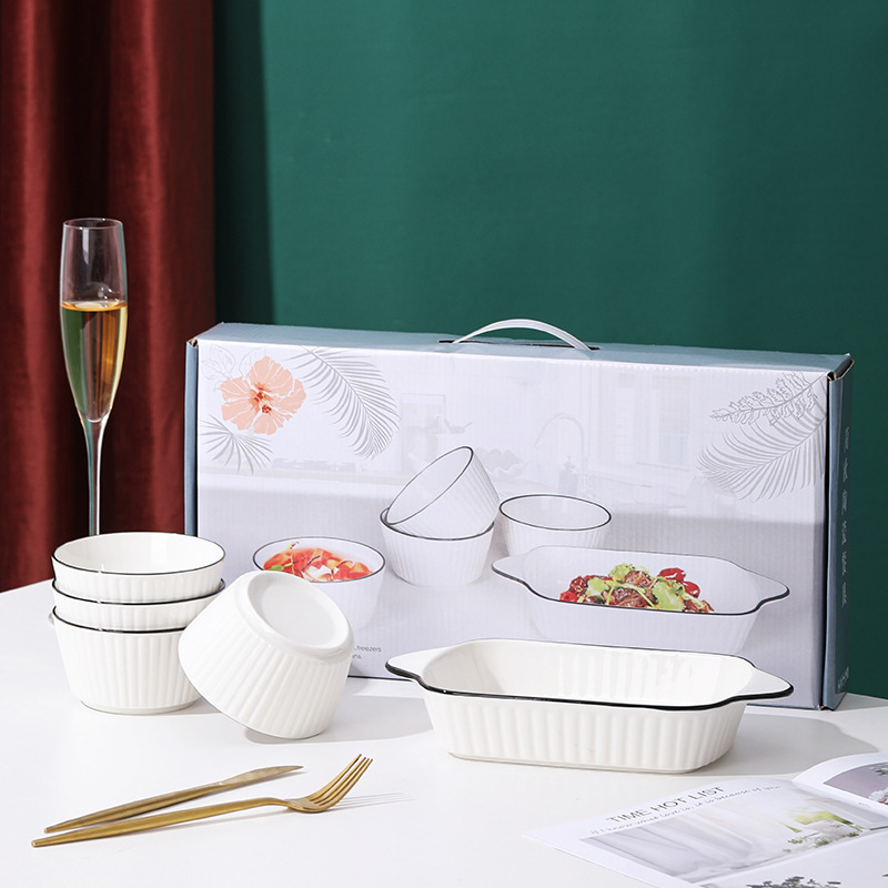 1 baking pan + 4 round bowls set-White