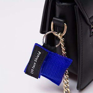 Kantong Anyaman Portabel Masker CPR Sekali Pakai Gantungan Kunci Pertolongan Pertama Masker CPR Gantungan Kunci Pelindung CPR - Product Image 4