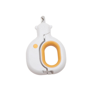 Special nail clippers for cats, dogs, kittens, puppies, and <b>rabbits</b>; includes a <b>light</b> and is a must-have for cats. - Product Image 5
