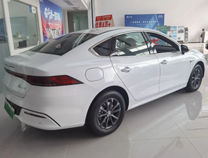 2026 Changan Qiyuan E07 Electric SUV 4WD Large Boot Capacity Travel Hauling Household <strong>R20</strong> Tire Size Lithium <strong>Battery</strong> - Product Image 6