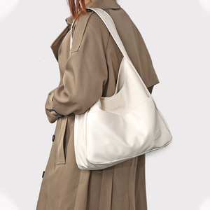 Bolso Tote de PU de Gran Capacidad para Mujer, Versión Coreana, con Cierre, Forro de Poliéster Impermeable, Estilo Moderno - Product Image 2