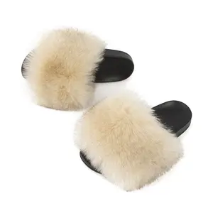 China Supplier Fashion New arrivals Custom Color Fur Slippers for Women Luxury Sandals And Slippers Ladies Fuzzy Slippers