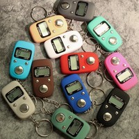 Compteur de doigts numérique en plastique en gros, porte-clés LED, 12 couleurs, affichage numérique