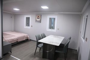 Casa Prefabbricata in Vendita, Casa Modulare Portatile Abitabile, Casa Container Espandibile con 2 Camere da Letto, Bagno e Cucina - Product Image 5