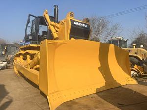 Bulldozer de orugas Shantui SD32 de segunda mano, modelo 2023, marca original, capacidad de apisonamiento de 6.5m, motor y bomba incluidos - Product Image 3