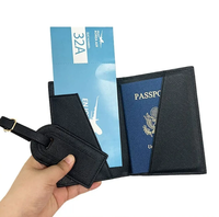 Étui à passeport en cuir à logo personnalisable et sac de voyage multifonctionnel Porte-billet simple Porte-étiquette de bagage Coffret cadeau tourisme culturel