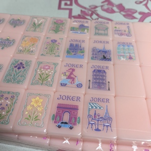 Tuiles de Mahjong en Acrylique Rose Clair de Luxe 36mm, Motif Joker Ville de <span class=keywords><strong>Paris</strong></span>, Écologiques et Portables, Stock d'Usine - Product Image 1