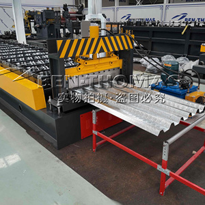 <span class=keywords><strong>Machine</strong></span> à <span class=keywords><strong>poncer</strong></span> les sols métalliques <span class=keywords><strong>pour</strong></span> terrasses avec configuration avancée - Product Image 3