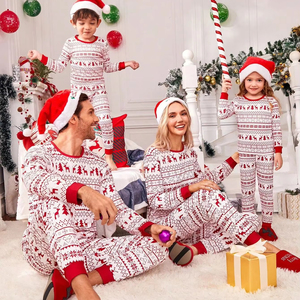 Pronto para Envio Novidades 2025 Conjunto de Loungewear de Natal Personalizado Pijamas de Natal para Família Combinando Conjunto Feminino - Product Image 1