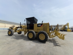 Cheap Price High Quality Used Caterpillar CAT140H Crawler-type Grader Lower Price on Hot Sale - Product Image 5