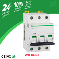 Disjoncteur miniature Schneider Acti9 iC65N 3P 32A, neuf et d'origine, référence A9F18332