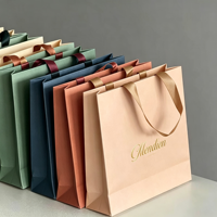 Sac de shopping blanc spécial pour vêtements et chaussures, avec logo personnalisé, de luxe, capacité 6-9 kg, pour emballage en gros de magasins de vêtements et de chaussures