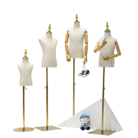 Mannequin de torse féminin en tissu demi-corps-Parfait pour l'affichage de vêtements, la couture et le design de mode Nouveau modèle Offre de réduction