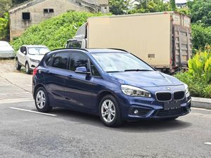 BMW Série 2 <span class=keywords><strong>218i</strong></span> Active <span class=keywords><strong>Tourer</strong></span> 6AT Leading Edition Hatchback LHD avec toit ouvrant panoramique, véhicule d'occasion à vendre - Product Image 4