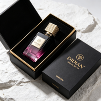 Flacon de parfum en verre haut de gamme personnalisé avec pompe à pression métallique, 50 ml, 30 ml, 100 ml, flacons de parfum carrés avec boîte d'emballage
